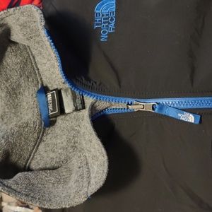The North Face Jacket Boys Size LG 14/16 Grey and Black Zip Up Fleece Jacket